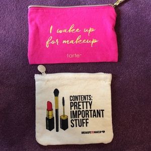 2 cosmetic bags